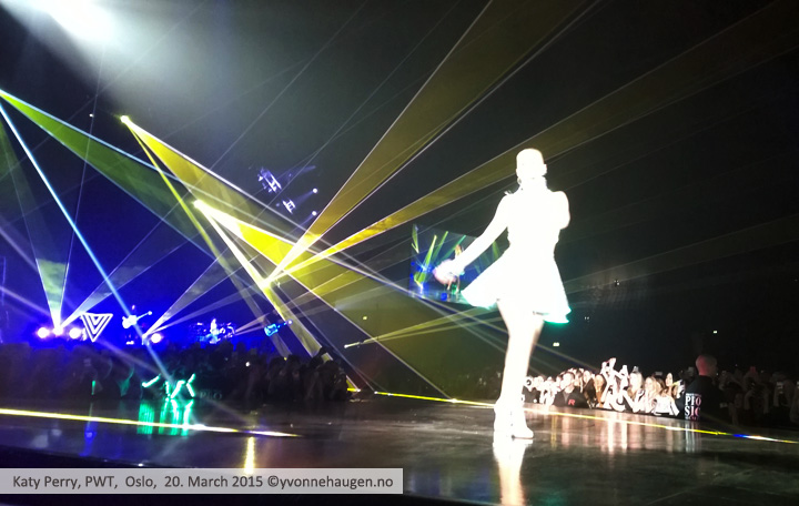 Katy-Perry-PWT-OSLO_10