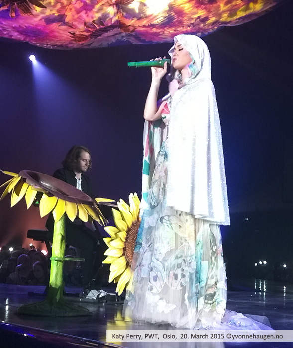 Katy-Perry-PWT-OSLO_21